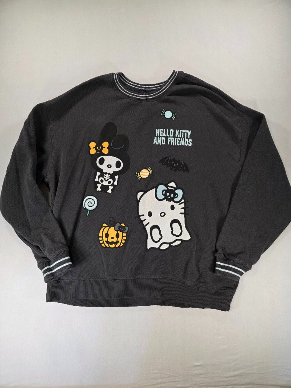 Halloween Hello Kitty and Friends Sweatshirt Black XXL Great Condition
